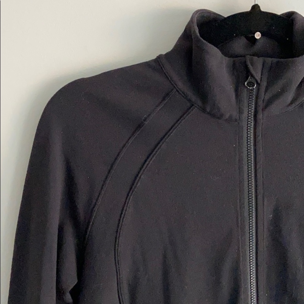 Lululemon Sunshine Salutation Mesh Vent Jacket - Picture 5 of 12